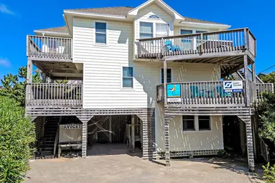 Image de Semi-Ocean Front Retreat with Full Kitchen, Wifi, Outdoor Shower and A/C