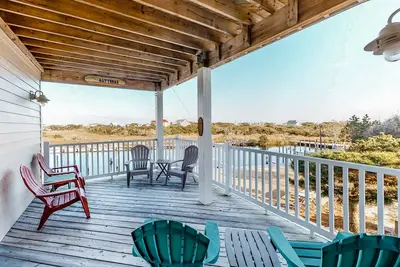 Image de Waterfront Family Condo w/ Free WiFi, Shared Pool, Private W/D, Water Views