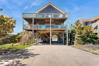 Image de Ocean-view house with private pool, hot tub, W/D, & Ac - dog-friendly