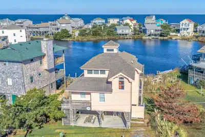 Image de Sea Dream 440: Lagoon-front home w/private dock