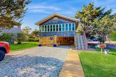 Image de Spot O'Sun 289: Dog-Friendly, Oceanside home steps from beach!