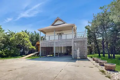 Image de Sea Kottage: Beach access, community pool, stunning water views