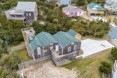 Image de House of Windows 283: Near ocean, shared outdoor pool