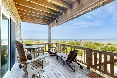 Image de Oceanfront Condo w/Free WiFi, Central Ac, Ocean View, Private W/D, & Shared Pool
