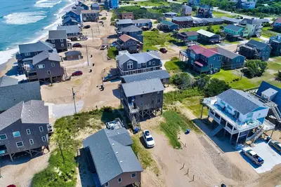 Image de Oceanfront, Dog-Friendly House w/ Free WiFi, Shared Pool, Ocean View, Central Ac