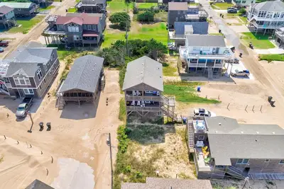 Image de Oceanfront, Dog-Friendly House w/ Shared Pool, Free WiFi, Ocean Views