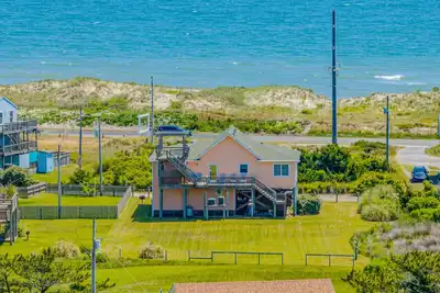Image de Oceanfront House w/Private W/D/Central Ac/Ocean Views/Free WiFi/Private Hot Tub