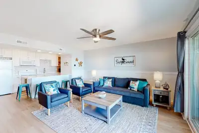 Image de Soundfront Gem W/ Furnished Balcony, Free WiFi, & Beach Access Nearby