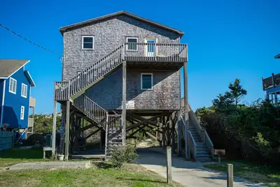 Image de Oceanfront, dog-friendly house w/ WiFi, shared pool, Ac, ocean view