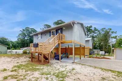 Image de Coastal home close to beach and local attractions