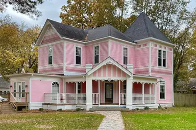 Image de The Pink House est. 1892