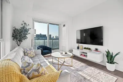 Image de Charming 2-bedroom apartment in fabulous Toronto with Ac