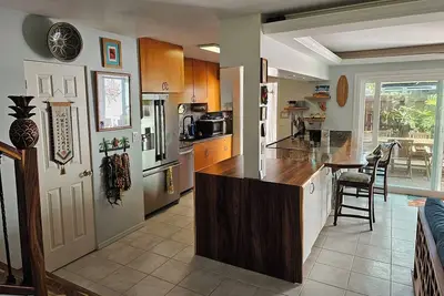 Image de Updated 3-bedroom townhouse condo in quiet Hawaii Kai community east Honolulu.