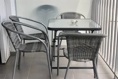 Image de Appartement à Roses à 30 mts de la plage