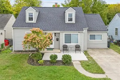 Image de Group Ready 4br near Osu w/ Fire Pit & Wet Bar