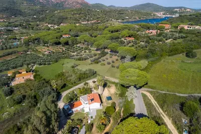 Image de Villetta Chiara - Goelba your 4-bed retreat between sea and nature