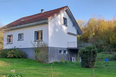 Image de Charmante maison de campagne, au cœur de la verdure, à  10 minutes de Besançon.