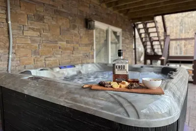 Image de Booking Fall Norris Lake Slp16 Hot Tub Fire Pit