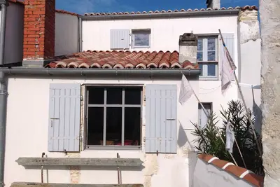 Image de Maison de charme à Oléron avec 2 vélos