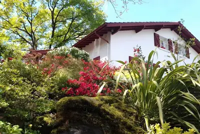 Image de Chambre d’hôtes « Gastandeia » avec vue sur la montagne, terrasse privée et Wi-Fi