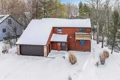 Image de The Magic Teacup:  Steps from the Slopes and Trails!