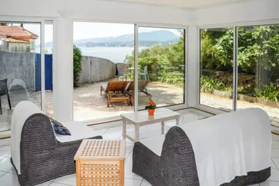 Image de Appartement sur Jardin, Vue ouverte sur la mer!