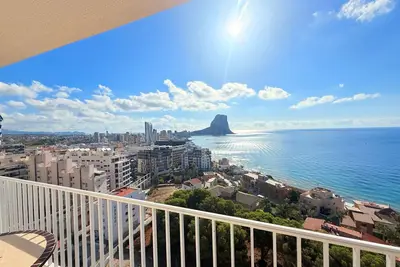 Image de Appartement « La Perla Vue Mer, 3 Chambres, Piscine Commune et Wi-Fi »