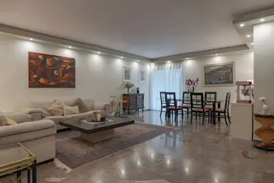 Image de Spacious & central 2br apt in Agia Paraskevi