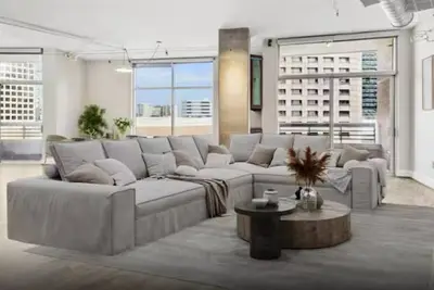 Image de 3-bedroom condo in charming Houston with fitness room, Ac. Live it up