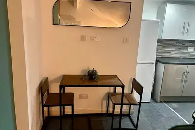 Image de New 3 Bed Preston City Centre No Parking- Sleeps 8