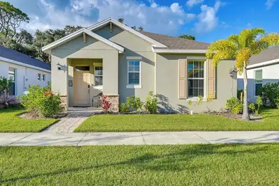 Image de Near River & Parks: LaBelle Family Home w/ Patio