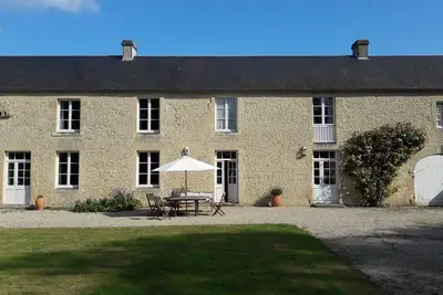 Image de Vaste maison familiale, proche des plages du Débarquement.