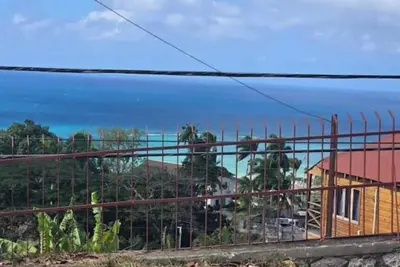 Image de New! Cozy Tropical Escape in Montego Bay