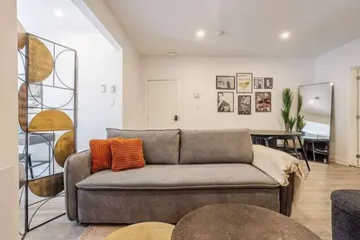Image de City Comfort – Charming Studio in Ville-Marie