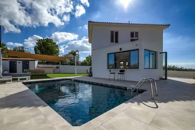 Image de Villa Panorama by Ezoria Villas