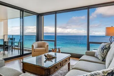 Image de Stunning Kaanapali Oceanfront!