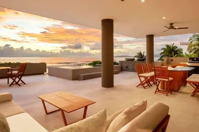 Image de Anera: Seaside Luxury Retreat with Ocean Views