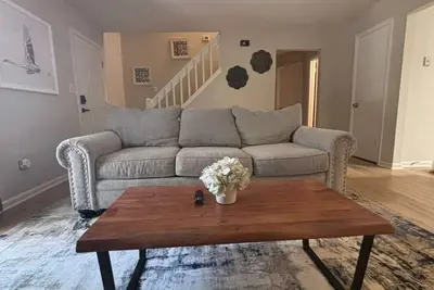 Image de Stockbridge Home w/ Master Suite on the Main