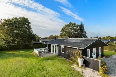 Image de Oh566 Hadsund - Stenkisten 17