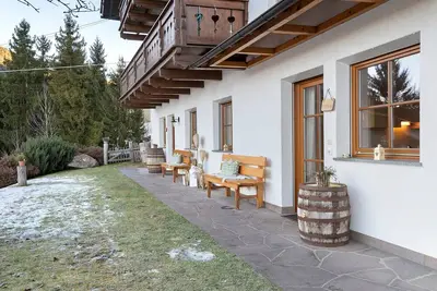 Image de Appartement 'Kompatscherhof Manuel' avec vue sur la montagne, jardin privé et Wi-Fi