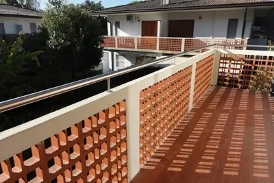 Image de Appartement dans une villa avec balcon