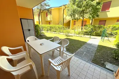 Image de Appartement confortable dans une villa avec piscine partagée