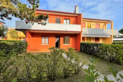 Image de Appartement coloré avec jardin-Beahost
