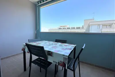 Image de Superbe appartement à 100m de la mer