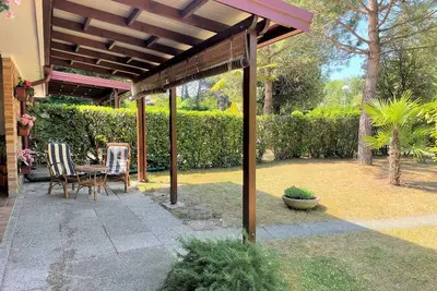 Image de Villa Bibione Pineda avec jardin privé