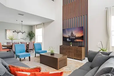 Image de 5br w/ South Pool, Game Room – Storey Lake