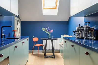 Image de Colourpop: Luxurious Uptown Apartment in Riga