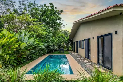 Image de Casa Ola – Steps from the Beach! Pool & Bbq Oasis in Playa Venao