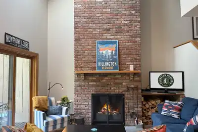 Image de NewMont Lodge- Pool, Tennis court, pool table