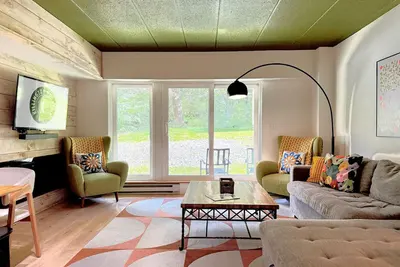 Image de Snowcial Club- Pool, Hot tub, hiking, Near Resort!